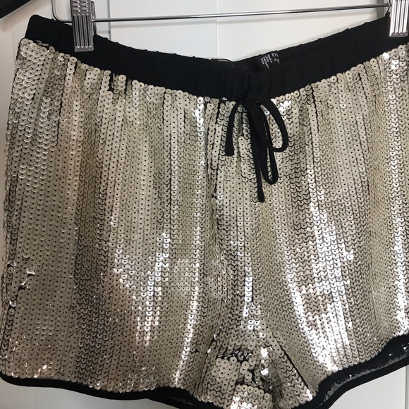 H&M gold sequin drawstring shorts size 1 - Picture 3 of 8